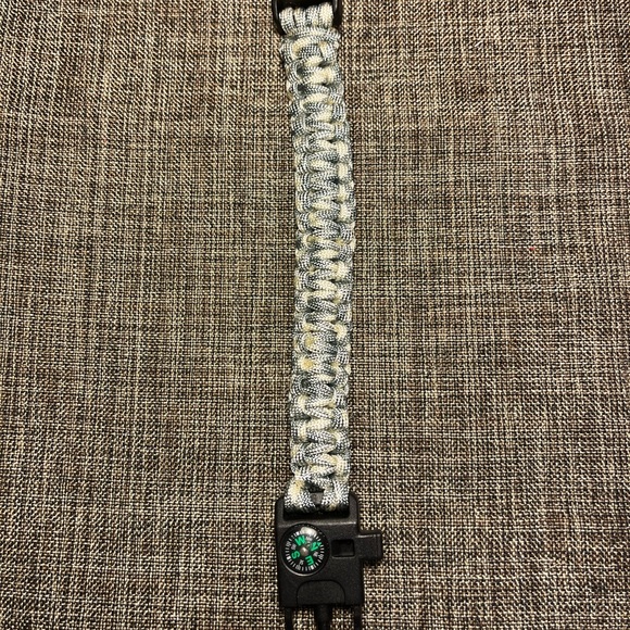 5293-HTT Paracord Bracelet Waterproof Outdoor Adjustable Survival-Snake Camo - Picture 9 of 10